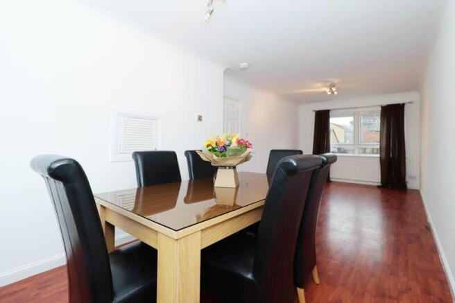 Dining Area/Lounge