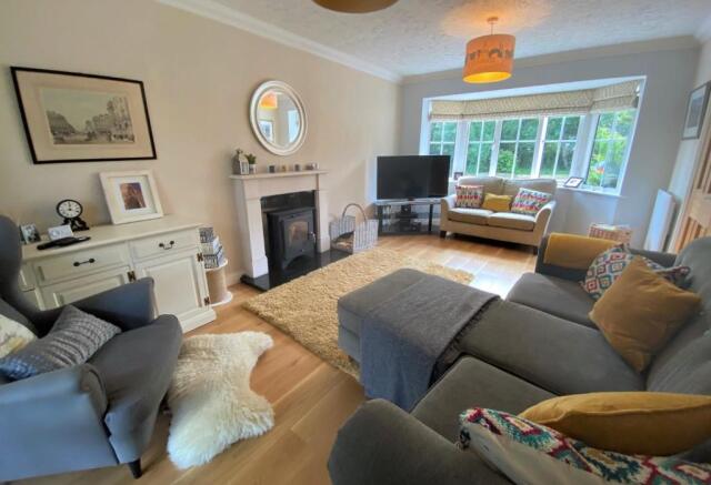 Living Room.jpg