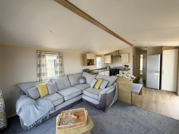 Willerby Grasmere 2019 Car0059196 144672140.jpeg