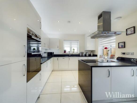 Open Plan Living Area / Kitchen
