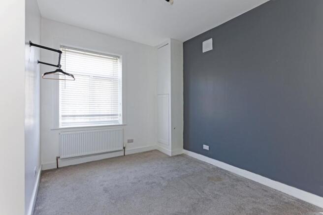 1 bed Terraced to rent Image 4