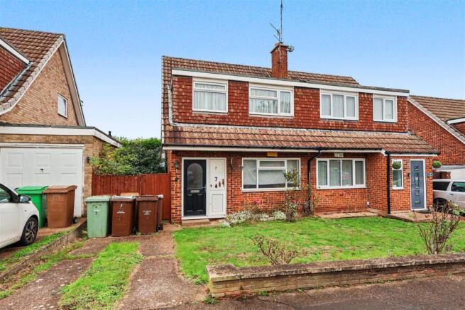 Cernan Court Hempshill Vale, Nottingham, NG6 7AX