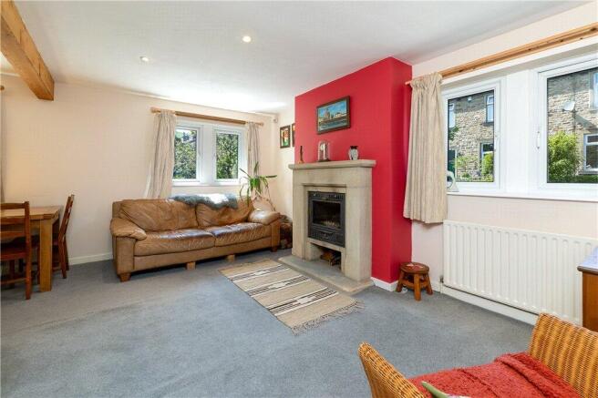 3 bed Semi-Detached for sale Image 5