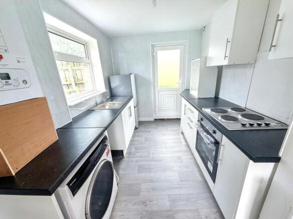 2 bed Semi-Detached for sale Image 4