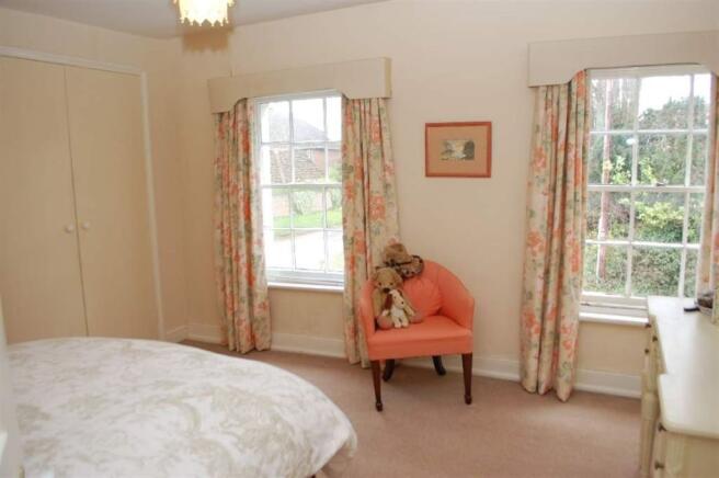 Photo 7