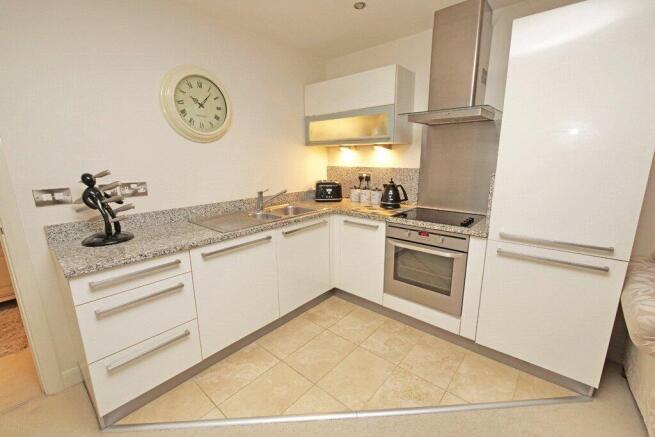 1 bed Apartment for sale Image 4
