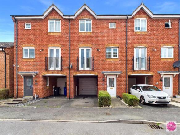 Barker Round Way, Stretton (2).jpg