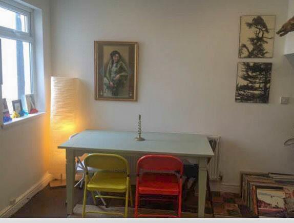 lounge 2.jpg