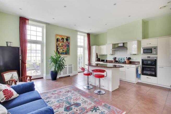 Dining Kitchen.jpg