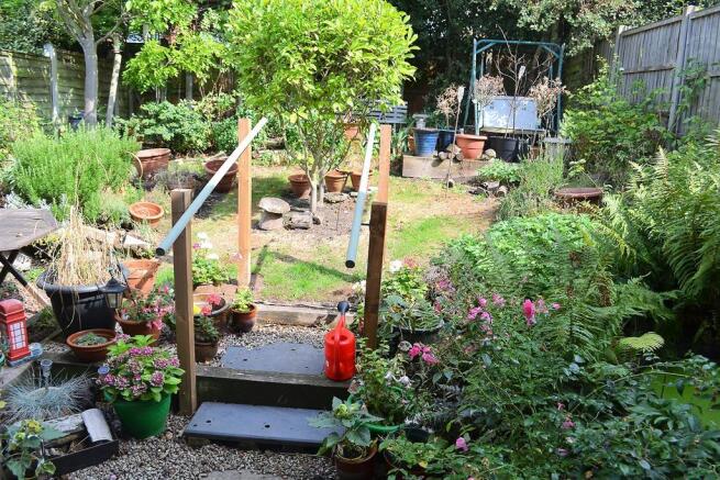 GARDEN
