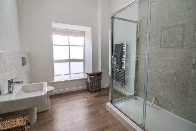2 bed Apartment for sale Image 7