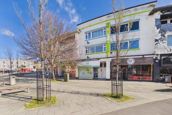 Flat 1, 4 The Centre, Weston-Super-Mare, North Som