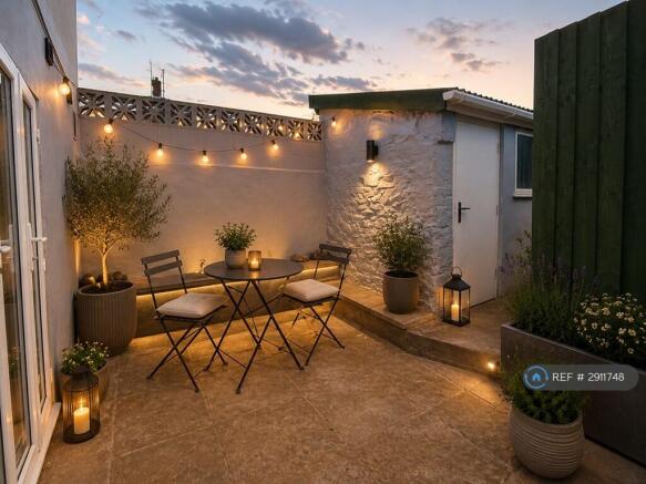 Courtyard (Virtually Staged)