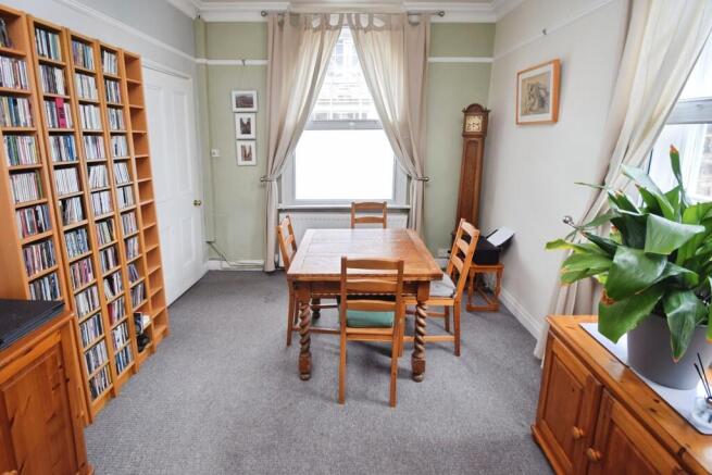 4 bed End of Terrace for sale Image 6