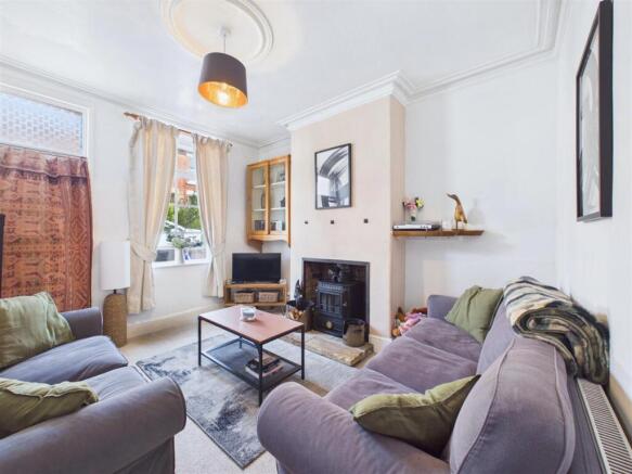 3 bed Terraced for sale Image 5