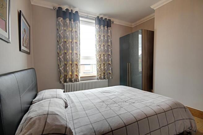 Bedroom 2 (Double)