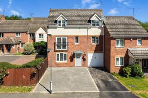 9, Honeysuckle Close, Bedworth CV12 0QD