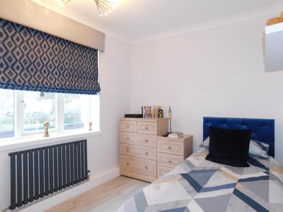 bed 4