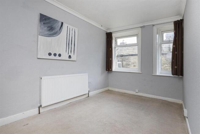 1 bed Semi-Detached to rent Image 8