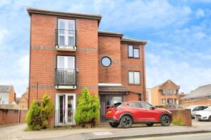 4 6, Marie Davis Court, East Street, Reading RG1 4QH