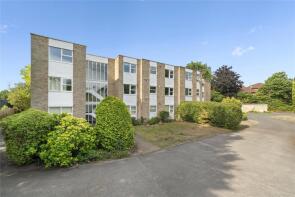 Flat 19, Woodview Court, Queens Road, Weybridge KT13 9XF