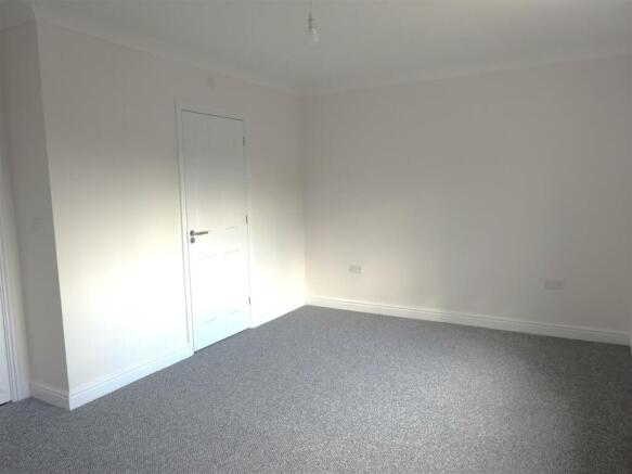 Bedroom.JPG