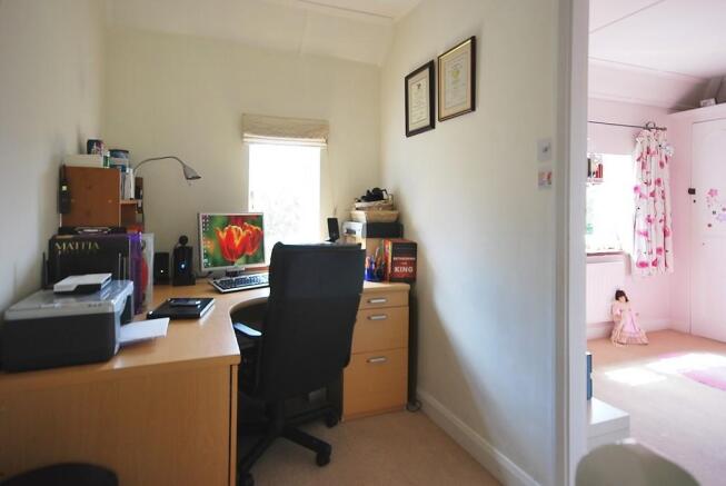 Photo 10
