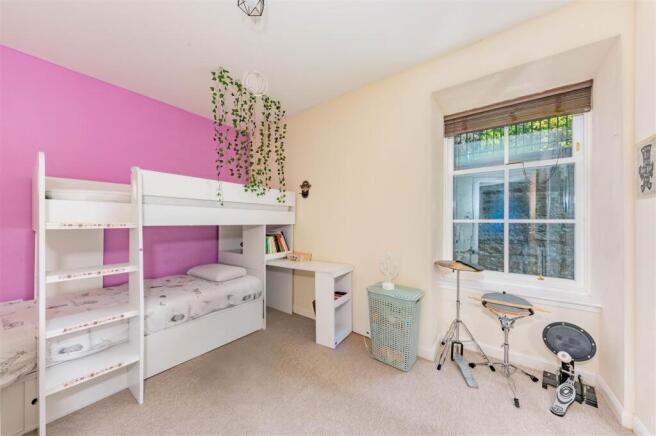 5 Ballumbie House Elm Rise BF-3.JPG