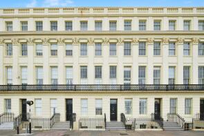 Flat 9, 38-39, Brunswick Terrace, Hove BN3 1HA