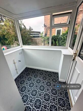3 bed Terraced to rent Image 12