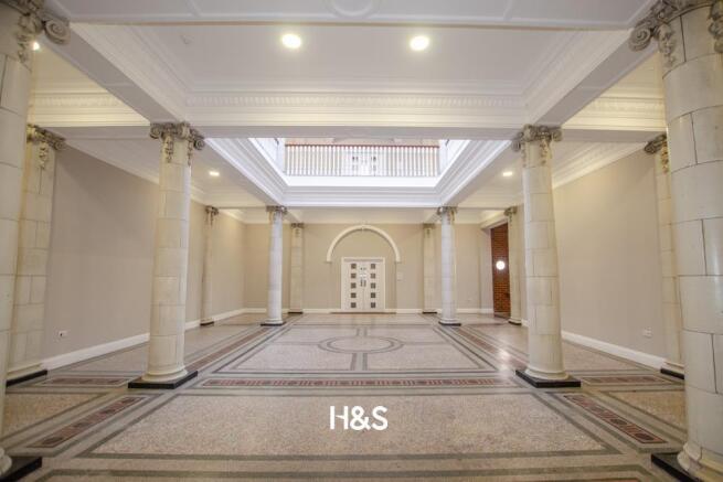 The saddles - entrance.jpg