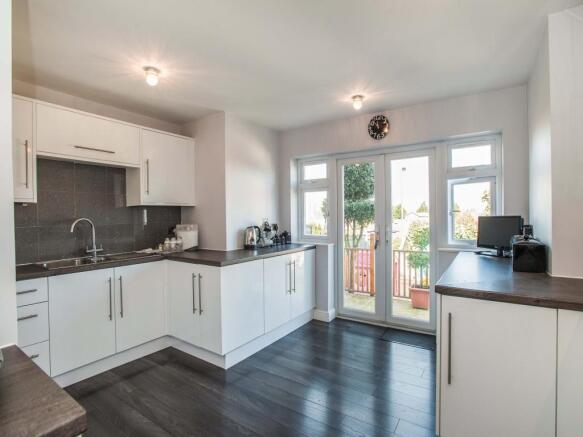 Kitchen / Breakfast Room