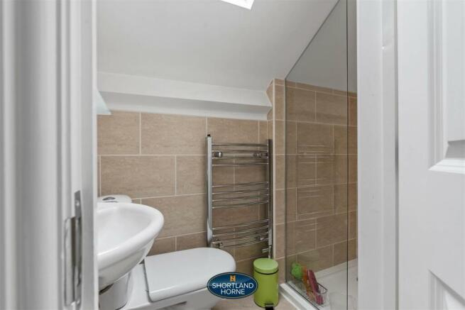 2nd floor shower room