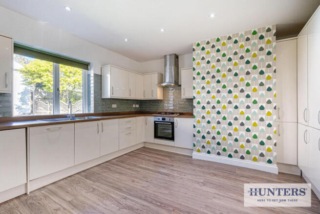 2 bed Bungalow for sale Image 7