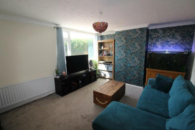 New lounge 2.JPG