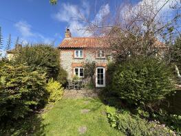 Avalon Cottage, Sustead Road, Norwich NR11 8RE