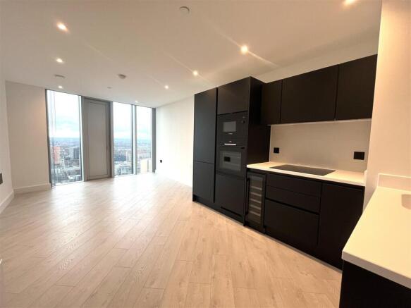 Kitchen:Living Area.1.jpeg