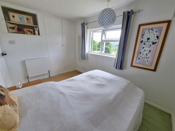Bedroom 2.jpg