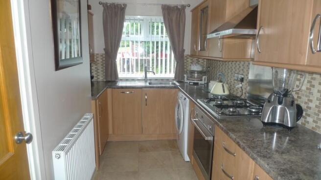 MODERN KITCHEN