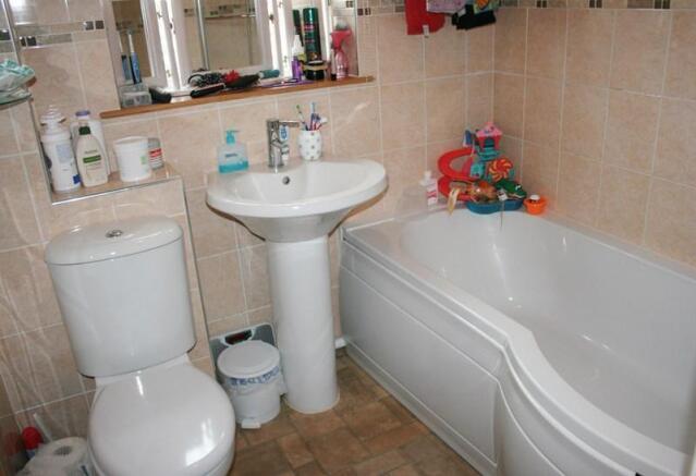 Photo 8