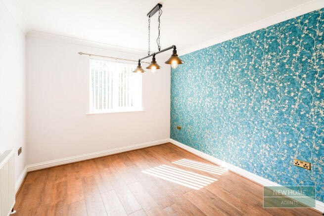 3 bed Terraced for sale Image 6