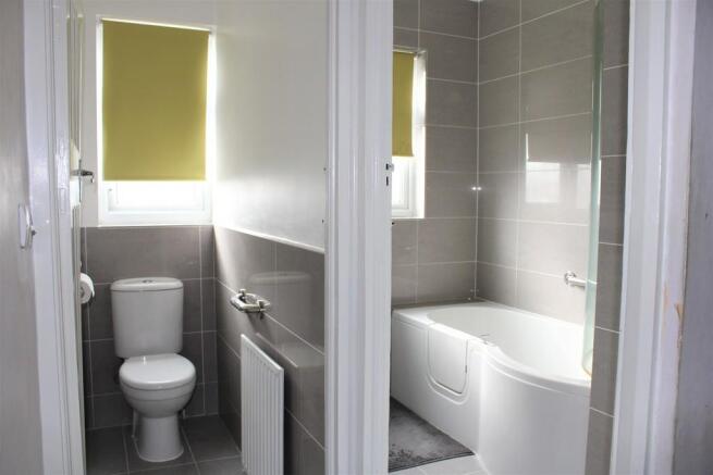 Photo 3