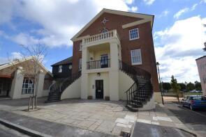 Flat 5, 2 Ansbury House, Pendruffle Lane, Dorchester DT1 3WJ