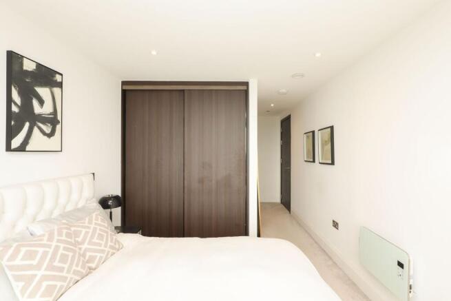 2 bed Flat for sale Image 11
