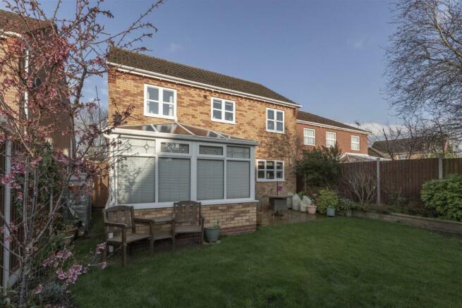 27 Crocus Way 54.jpg