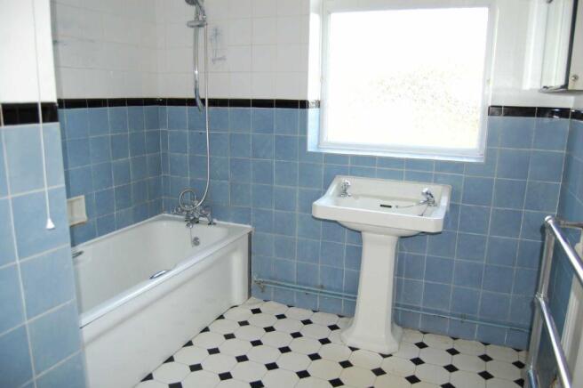 Photo 10