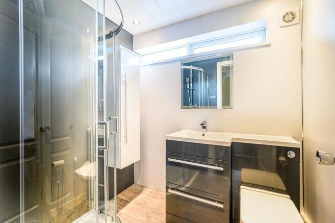 Bathroom / WC