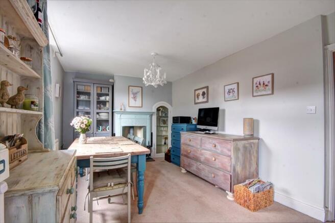 Dining Room 2.jpg