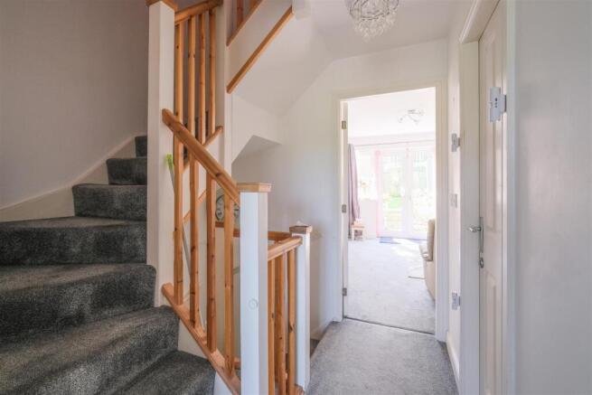 3 bed Town House for sale Image 8