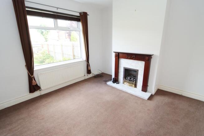Foxton Avenue,
Cullercoats, North Shields,
NE30 3NF photo 4